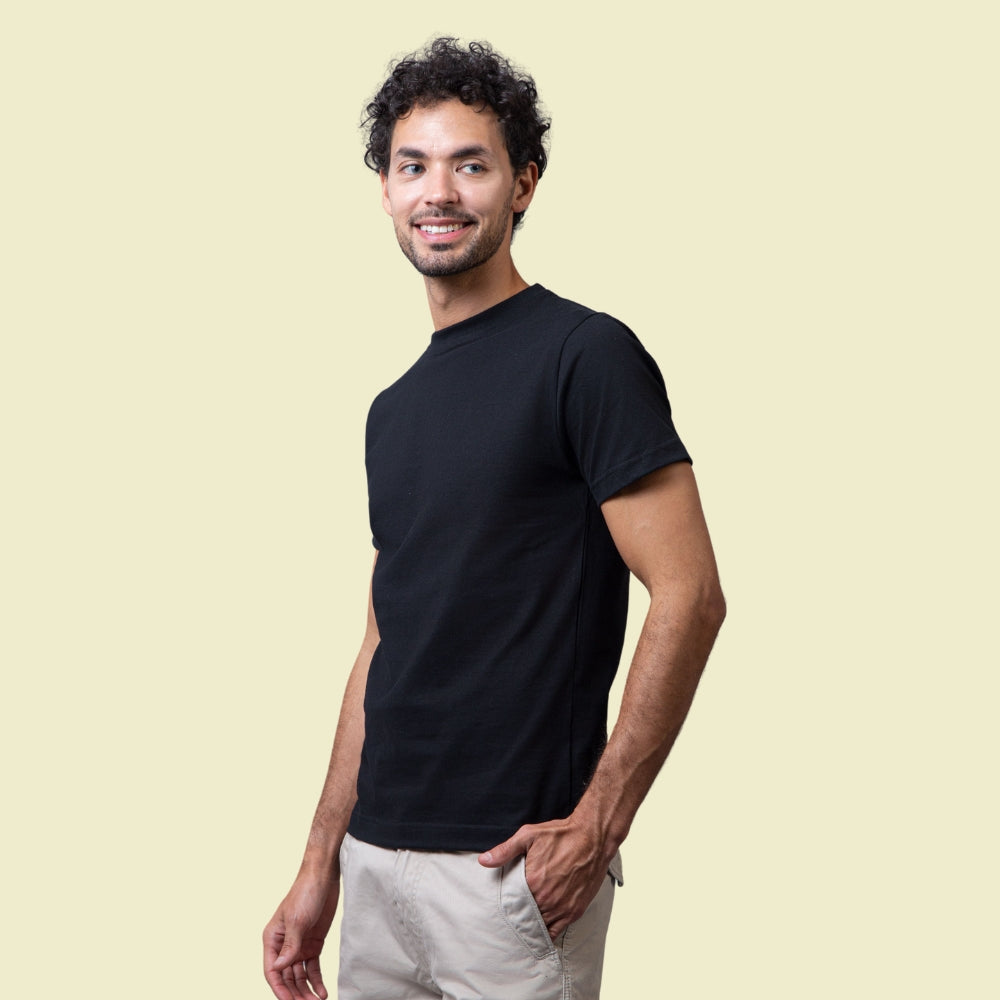 Classic Comfort: Premium Black Unisex Cotton T-Shirt