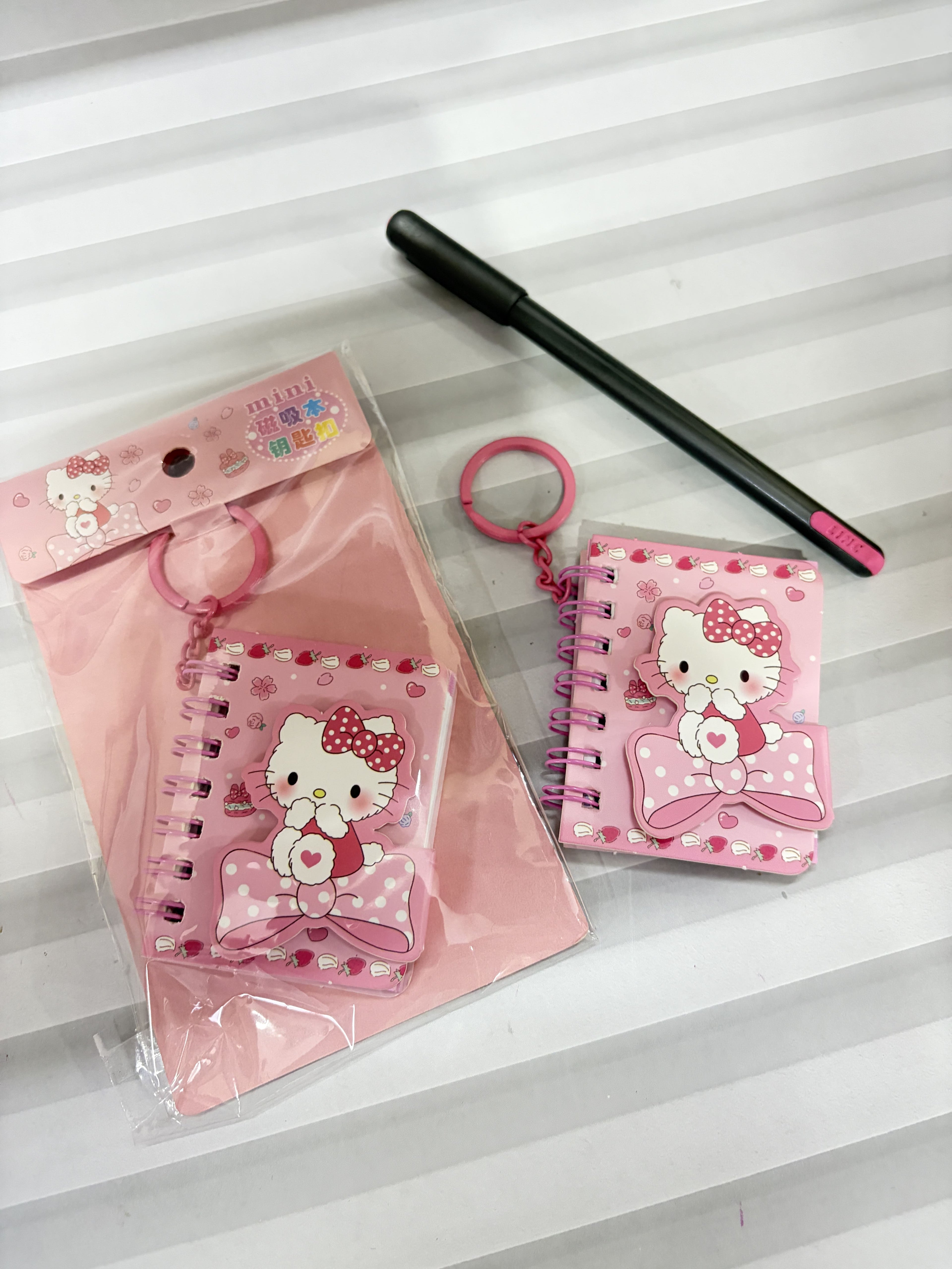 Sweet Kitty Mini Diary Charm